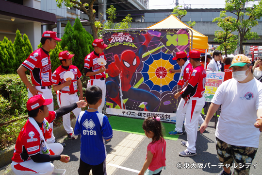 午後からはストラックアウトのお手伝い