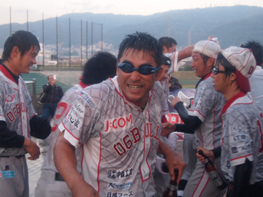 06BULLS �D���r�[������