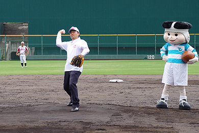 06BULLS vs 姫路 Go To WORLD リーグ戦 2014.06.07