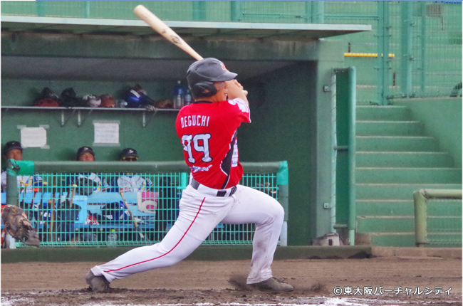 新人出口がいきなりの3安打。とにかくムキムキ筋肉です！村上監督曰く「白戸と出口はブルズのプロレス担当」